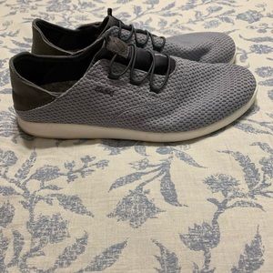 Olukai Alapa Li men’s slip on shoes size 9